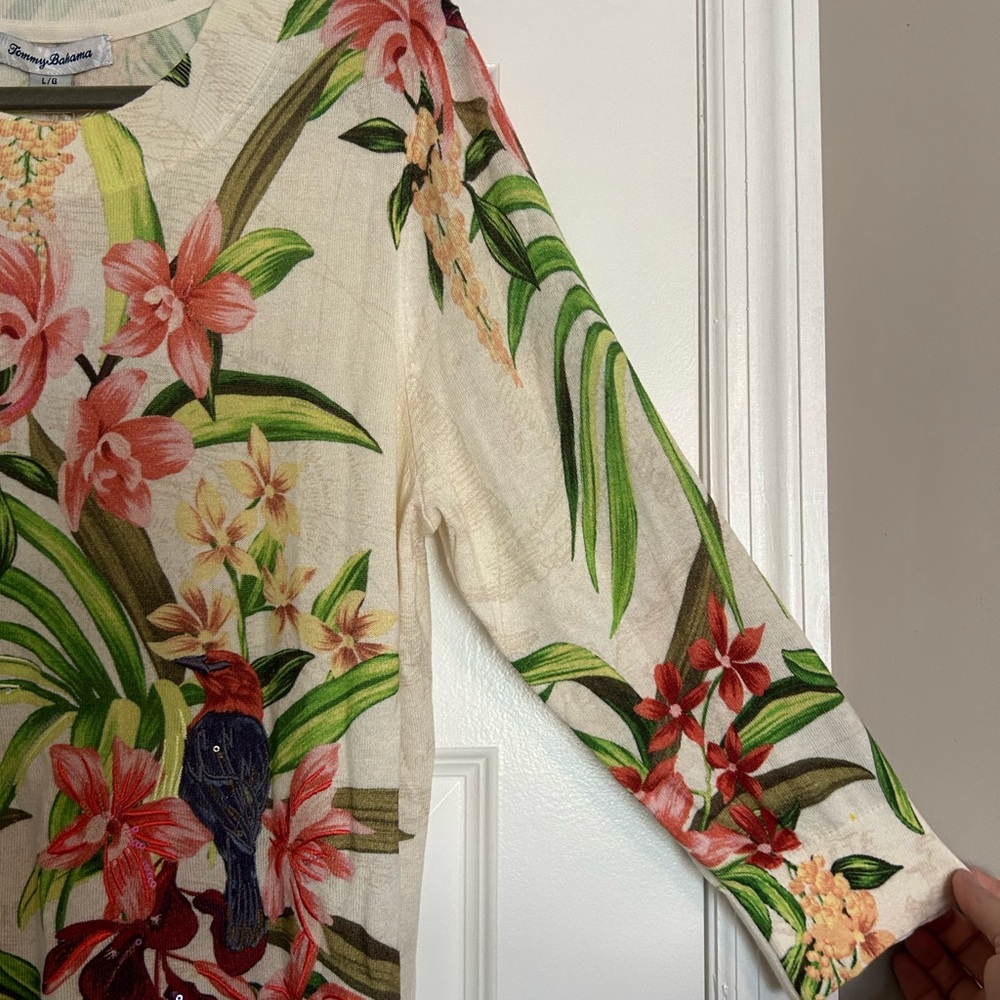 Tommy Bahama Floral Top in Cream and Green - Picture 3 of 8
